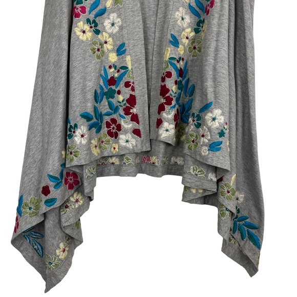 JOHNNY WAS Floral & Butterfly Embroidered Sleeveless Open Front Vest Size Small - Picture 5 of 10